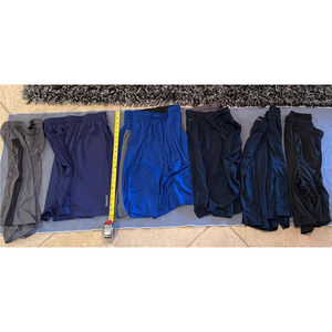 Reebok shorts  6 pairs medium